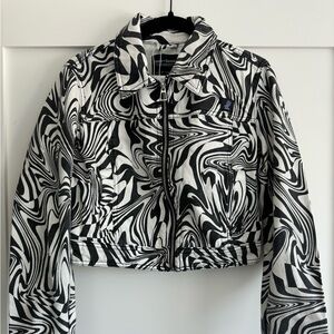 BENEE x BERSHKA JACKET/PANT SET